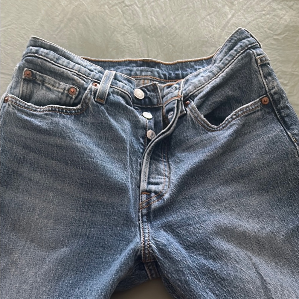 Levi's Blue Relaxed Fit Jeans with Classic Style